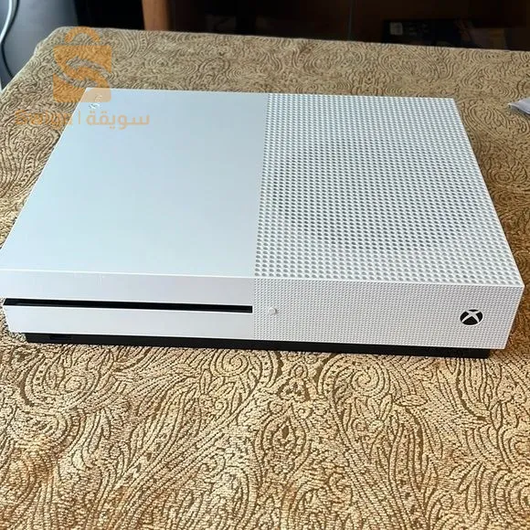 Xbox one s 1tb 🇨🇵