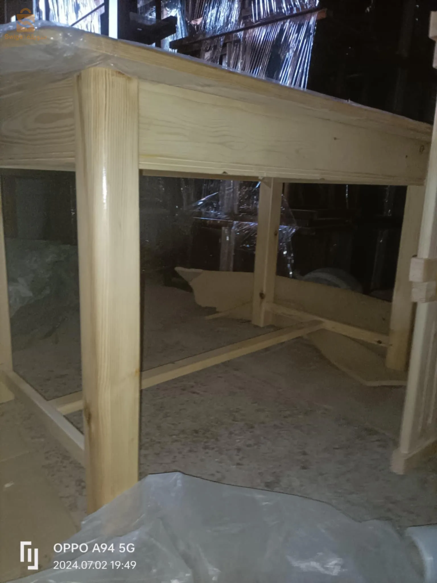 طاولات بالكراسي للبيع