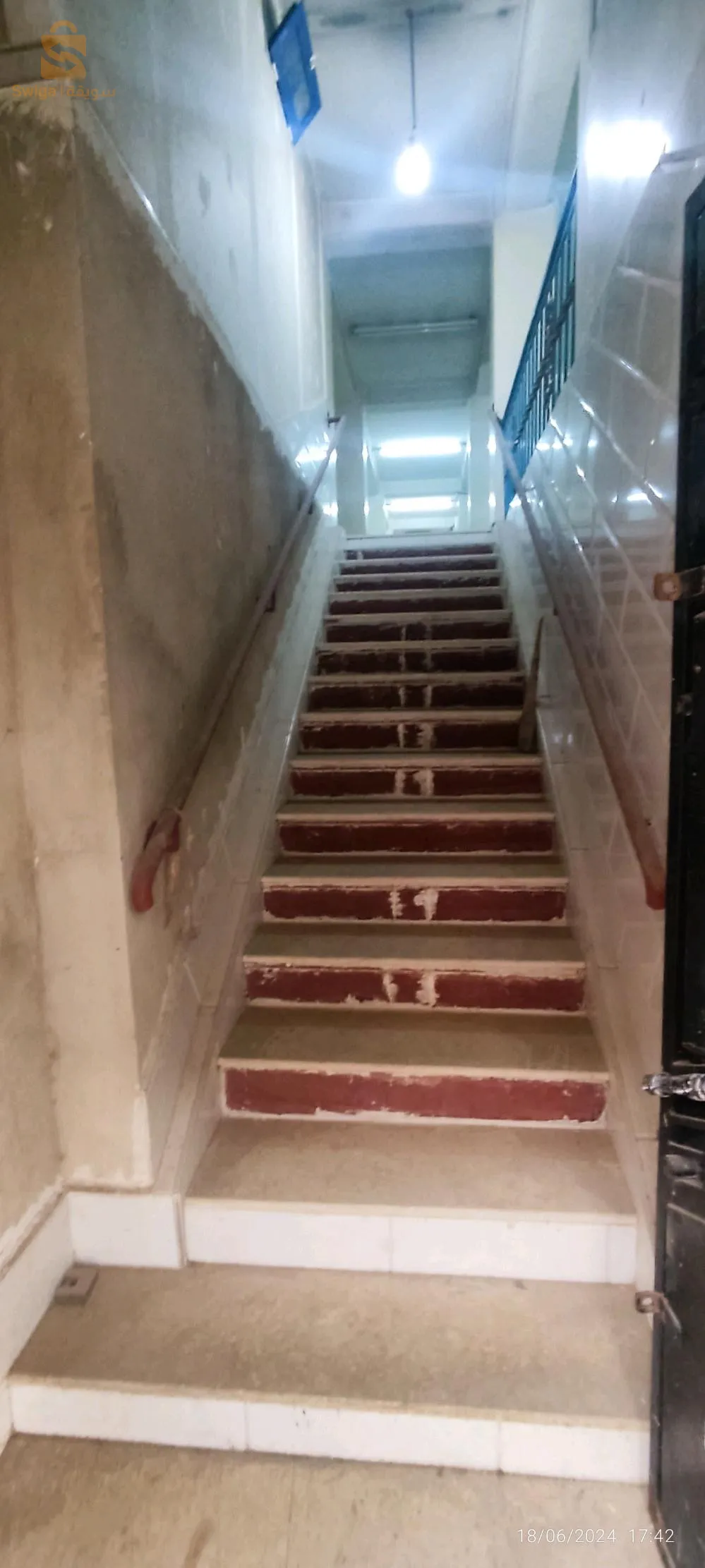 المحل عبارة عن سدة للكراء