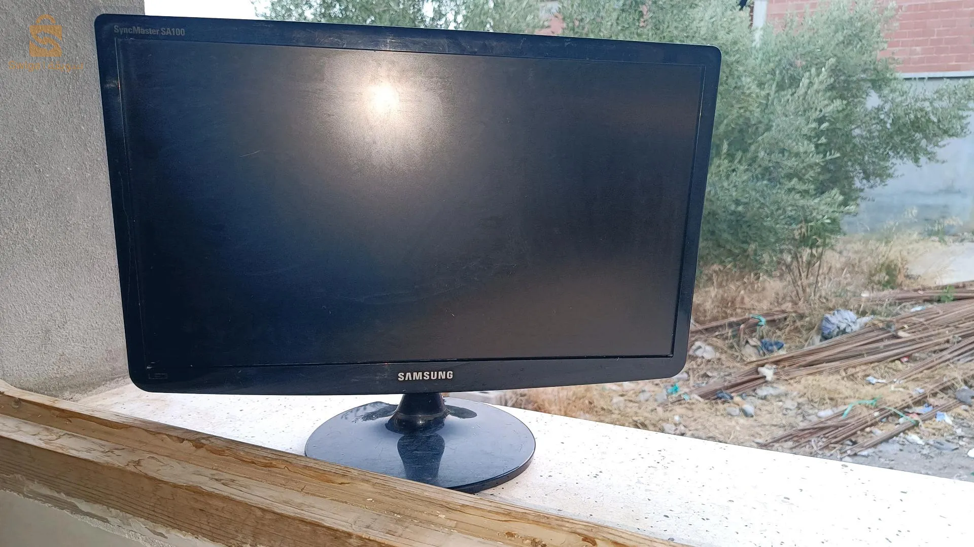 écran + pc(ordinateur)