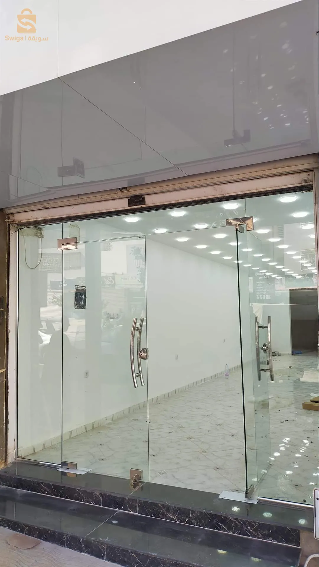 الواجهات الزجاجية