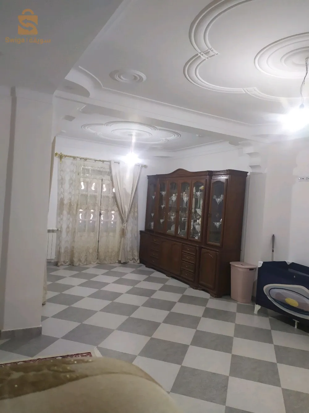 🔴بيفلا بيع  بحي لعبازيز بوقرة 
Fiha 3 fassad 200 metre r+2 makhdomine  retchossi fini ou 1 er kifkif 2 eme b9at fih 10 % khdma0659777260