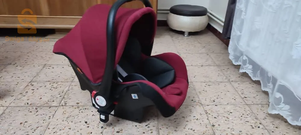 poussette bébé 2 en 1 marque daliya marque allemande tout neuf