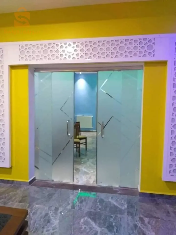 تحويل وتركيب زجاج