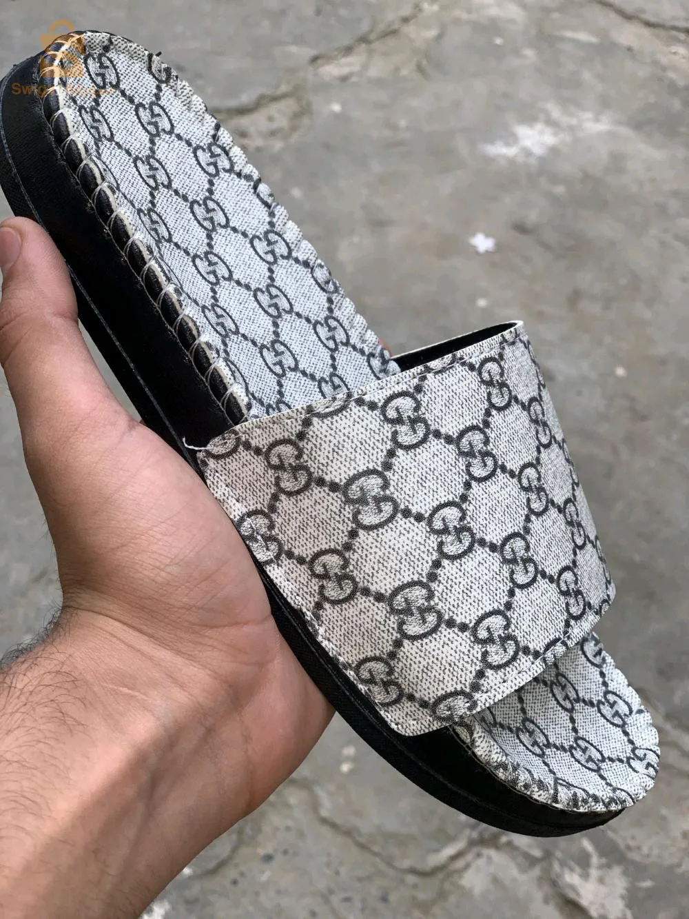 بليغة Gucci