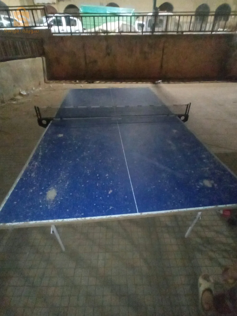 طاولة تنس من صنع ألماني