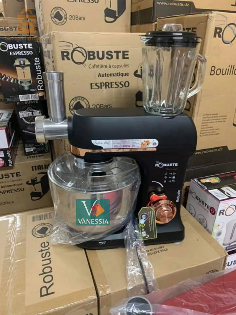 Pétrin 3en1 marque robuste 5L✅ Couleur rouge et noir et gris✅Garantie 12 mois✅Voltage : 220-240V / 50-60Hz✅Puissance effective : 1000W✅Accessoire à viande en métal, plateau alimentaire✅Accessoire pour remplissage de saucisses✅Accessoires à biscuits✅Blender en verre✅Moulin à café✅Vitesse : 06 + fonction PLUSE✅Fouet métallique,✅crochet, batteur✅Bol en inox 5L pour 2.2Kg