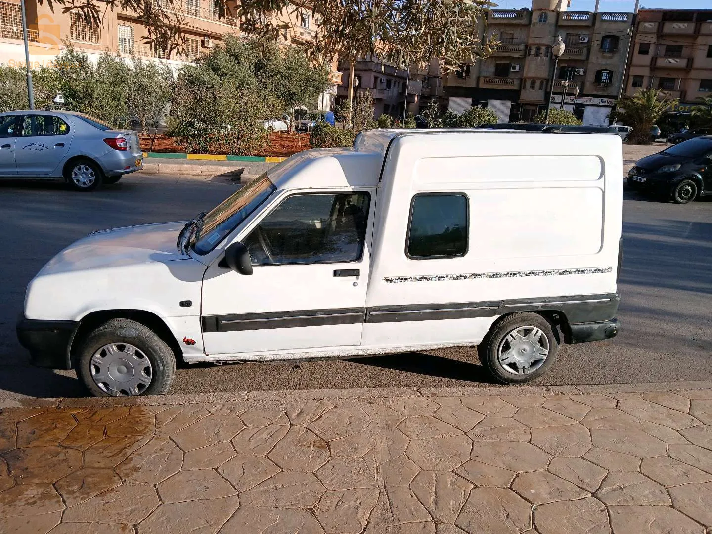 بيع سيارة إكسبريس 1997