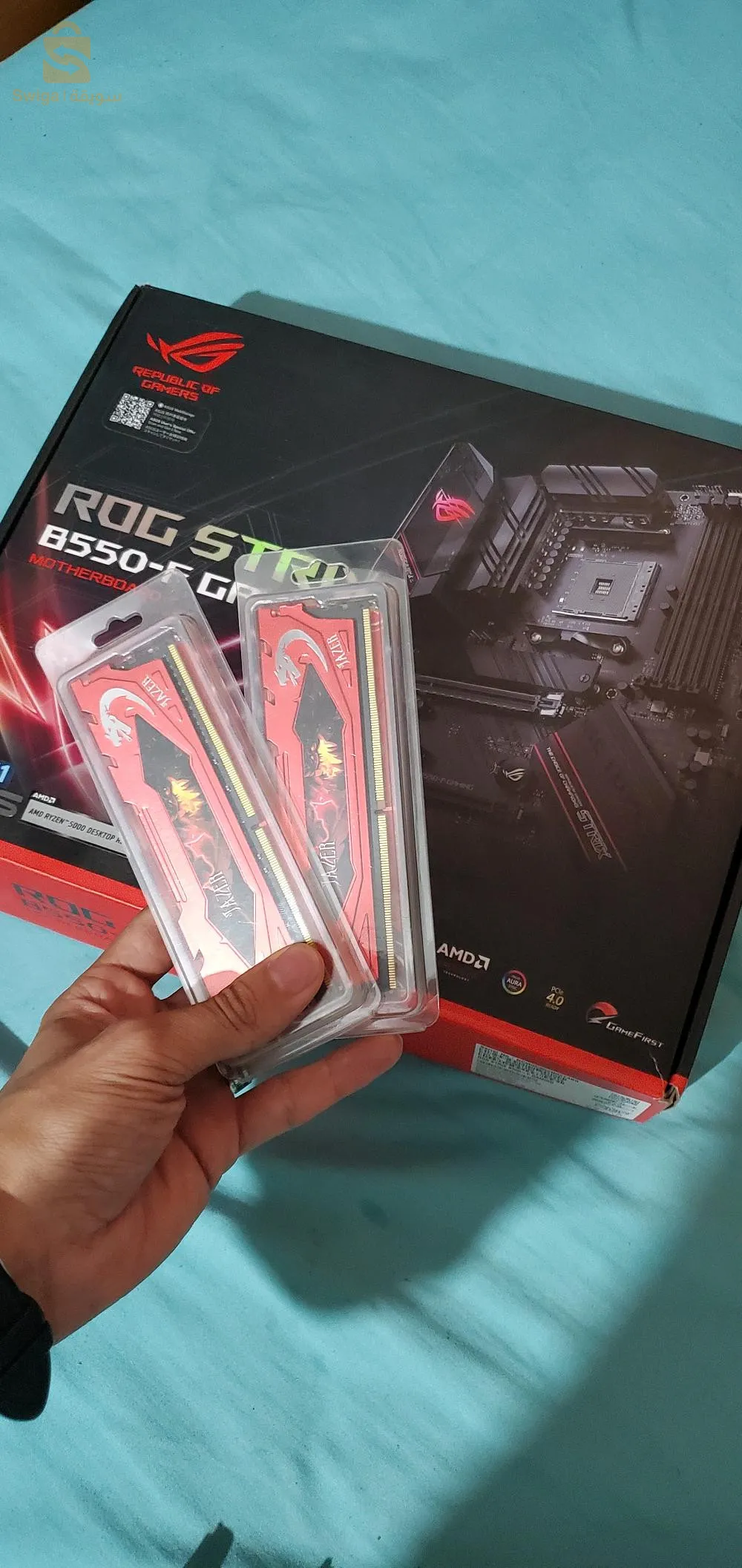 carte mere asus rog strox B550 + 2 rams 16Gb