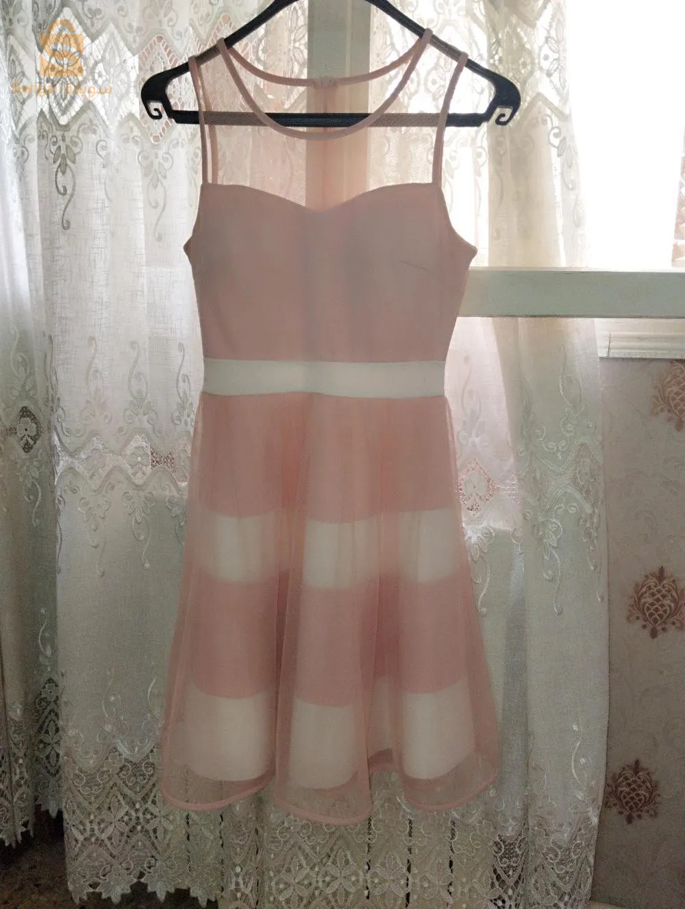 فستان البنات بعمر 12/14 سنة