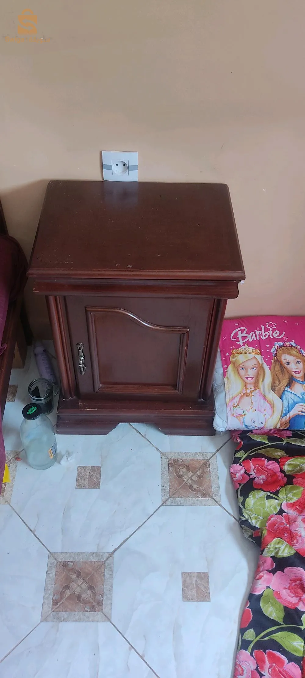 غرفةنوم للبيع حالة جيدة