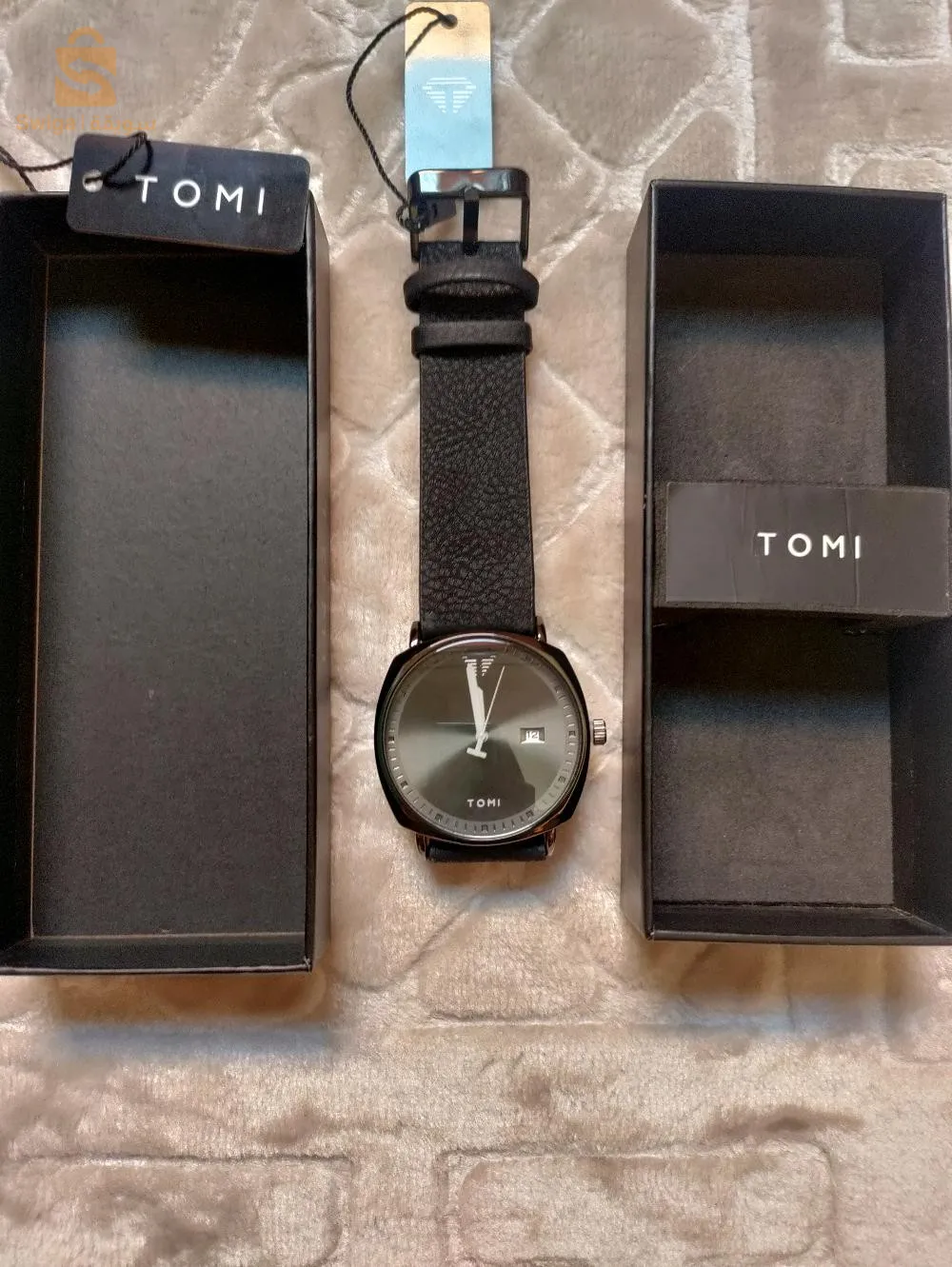 A watch from Tomi is suitable for a gift pack and a limited quantity