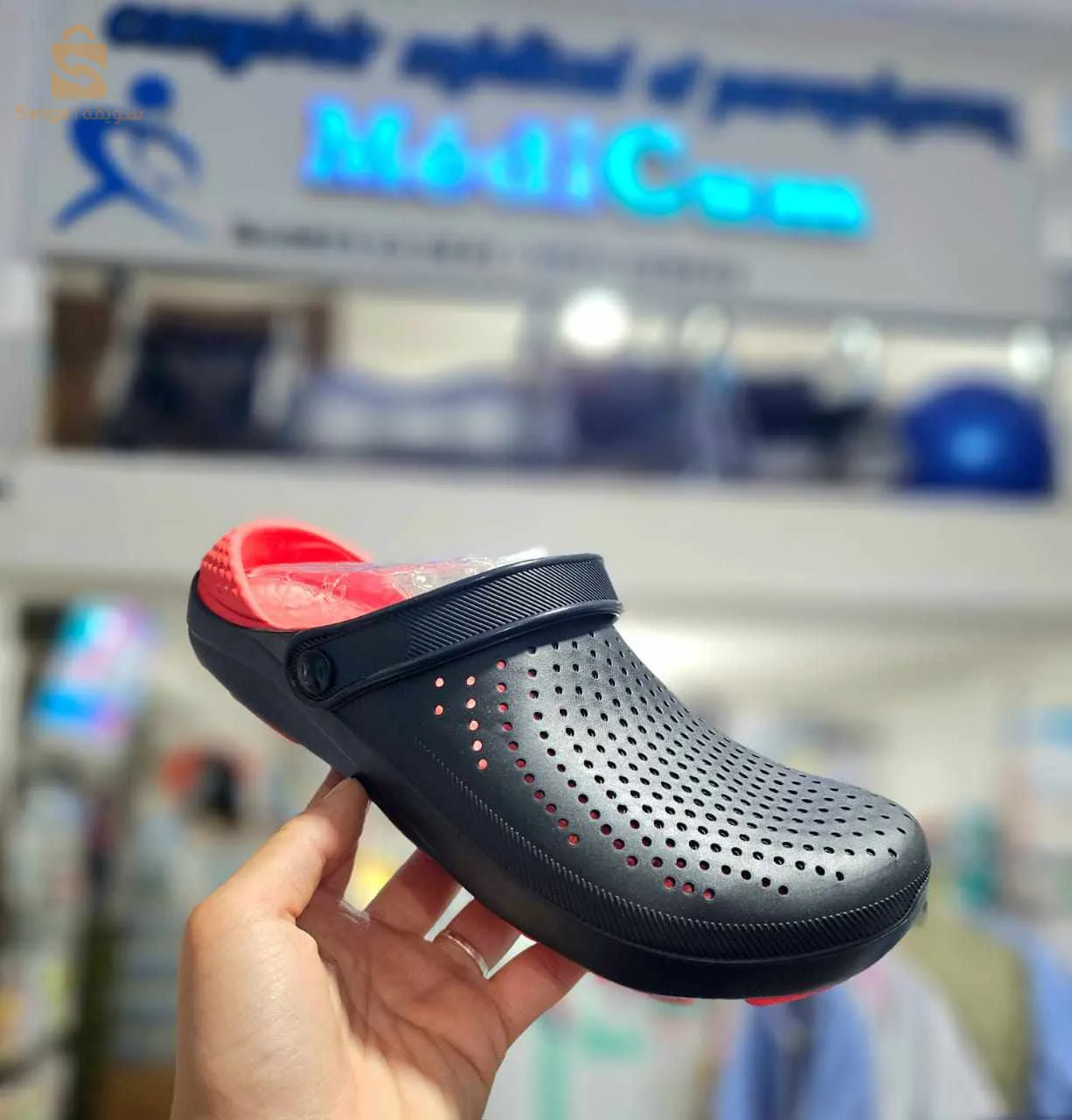 كروكس أمبورطاسيو 🇨🇳 البيع جملة فقط