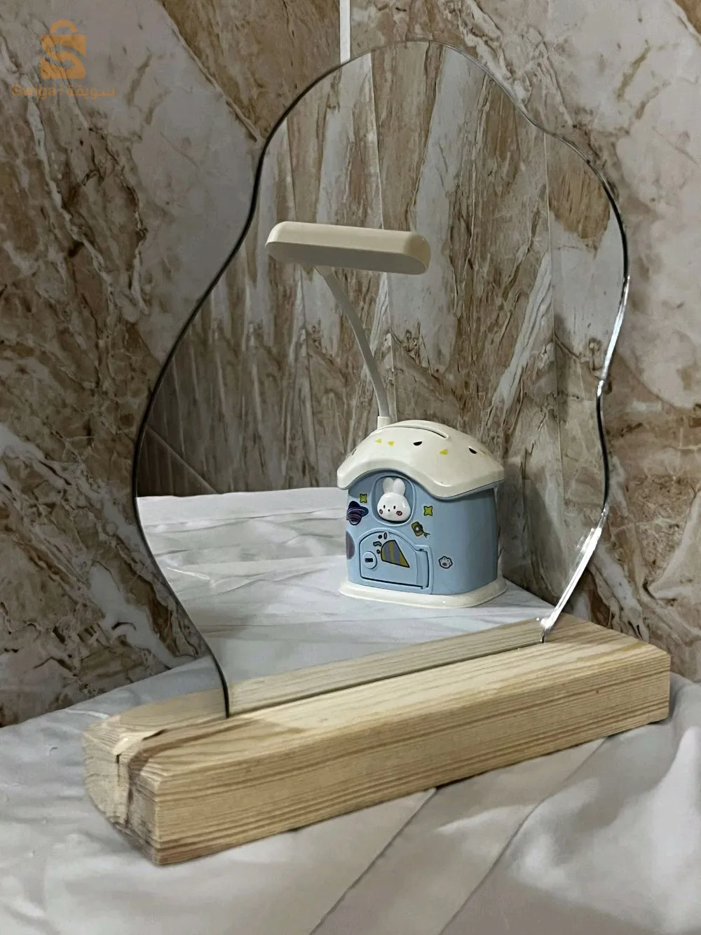 مرآة حسب الطلب