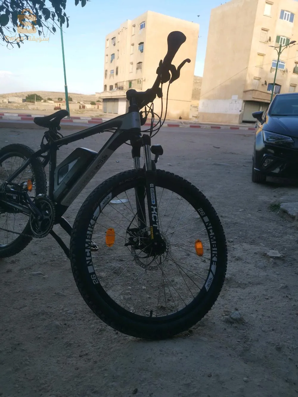 دراجة  كهربائيه هابطة من فرنسا