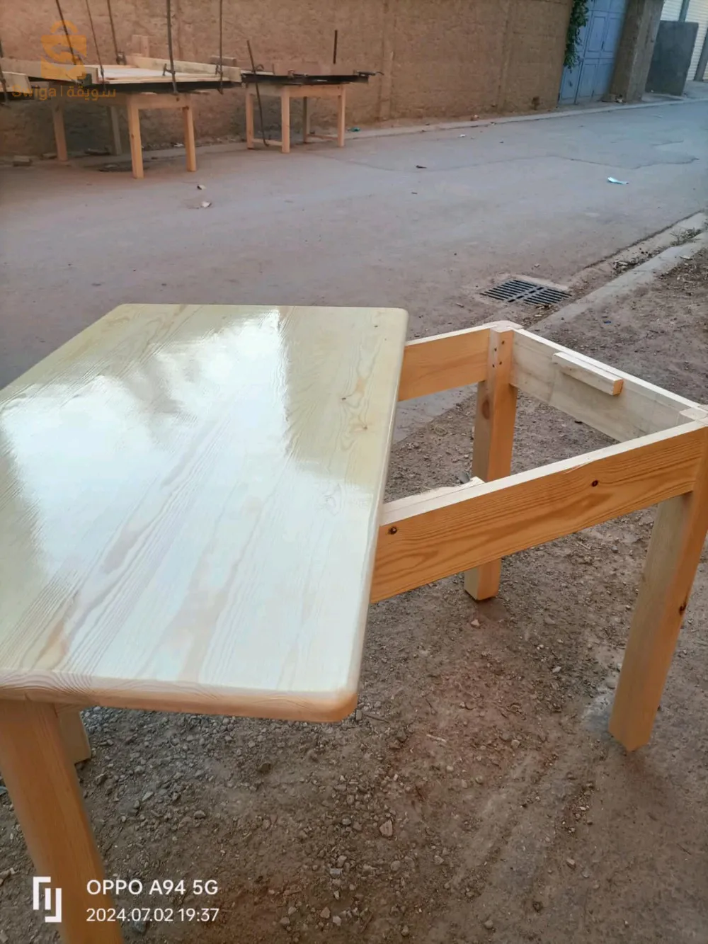 طاولات بالكراسي للبيع