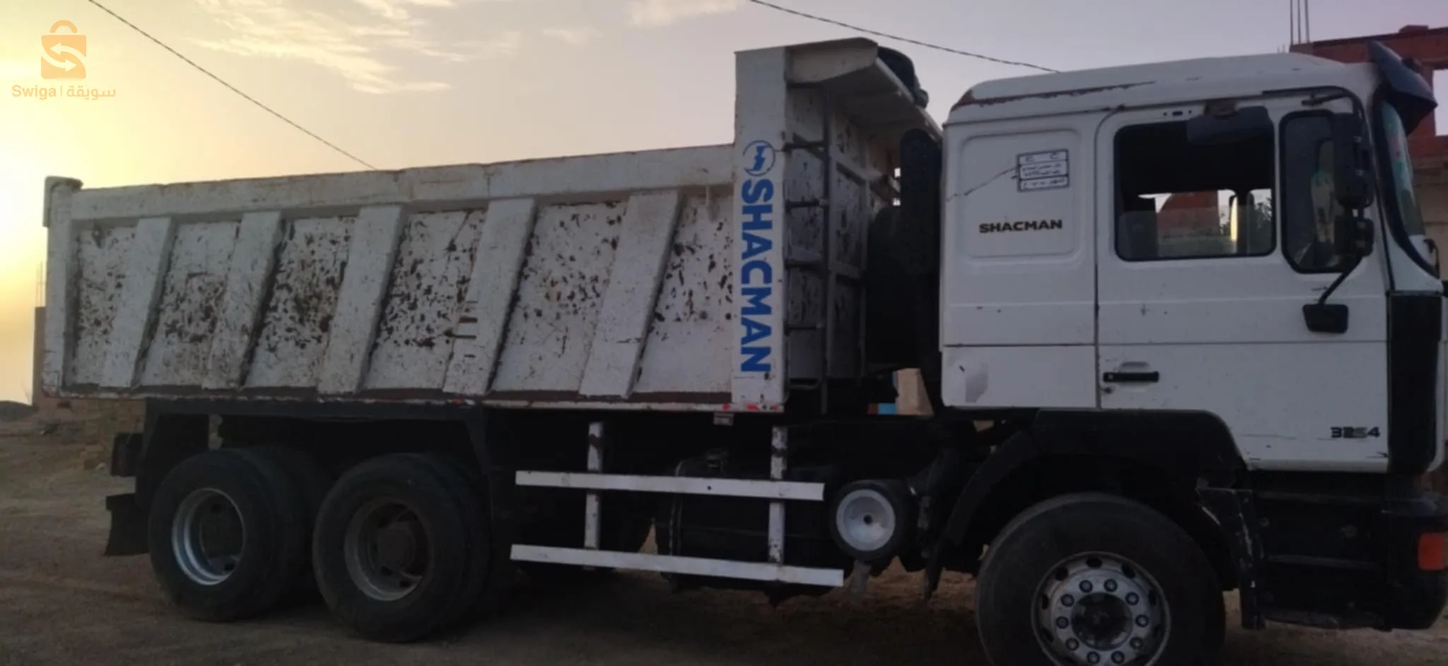 شاحنة للبيع
