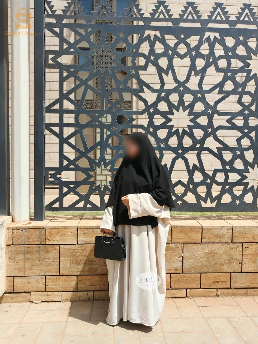 حجاب فضفاض مع إسدال طويل ✨️