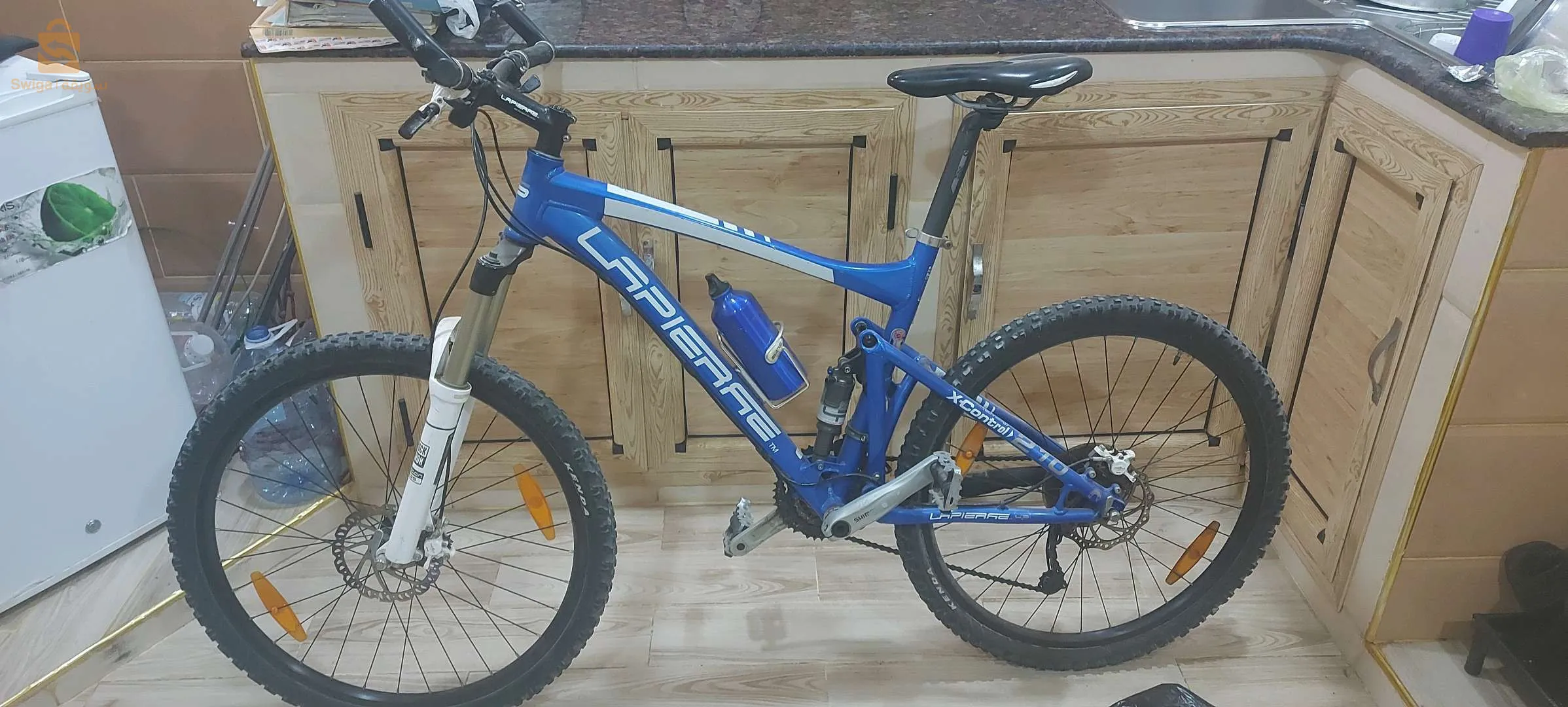 دراجة اصلية .