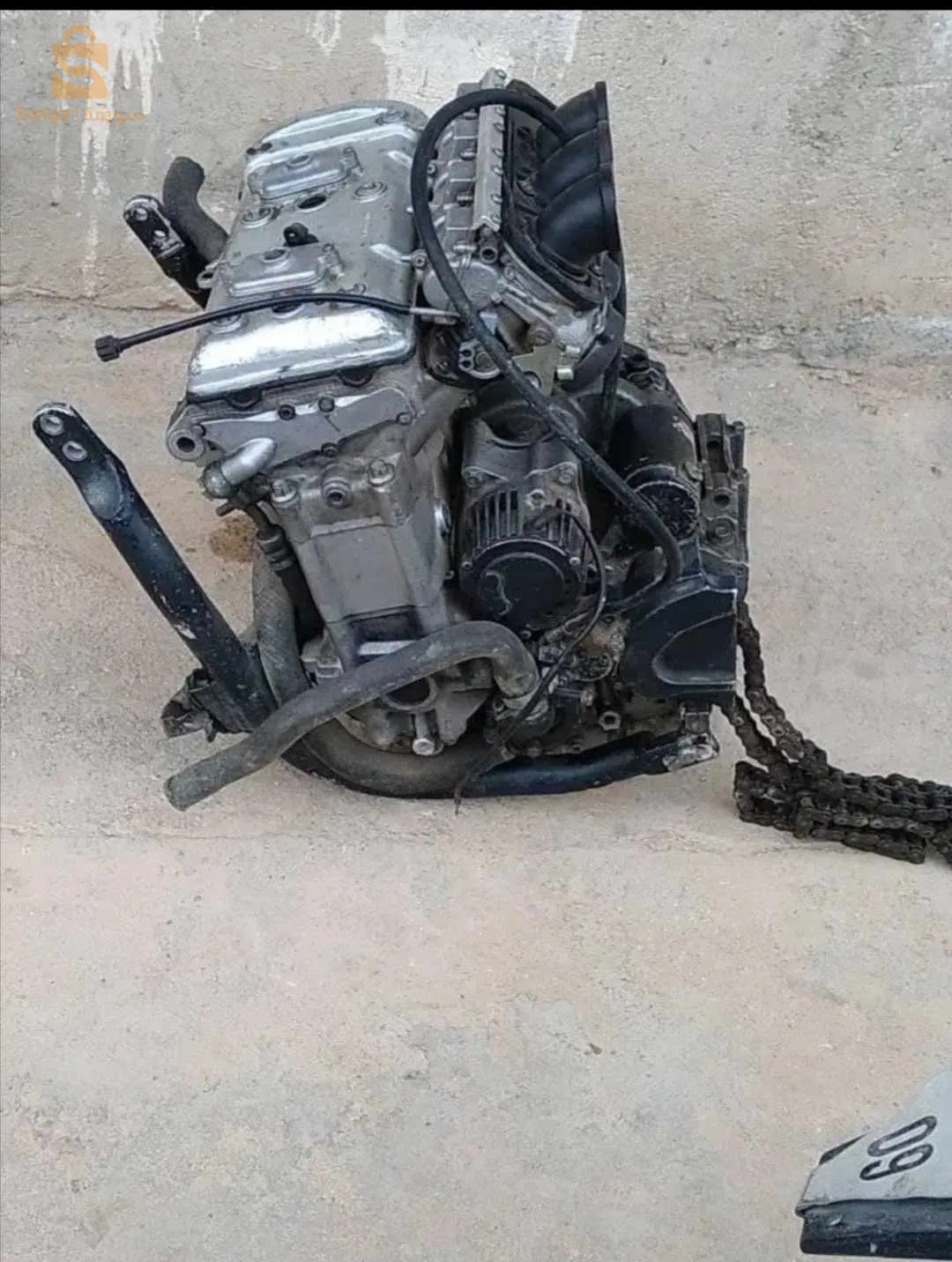 الموتور خاصو اشان فقط