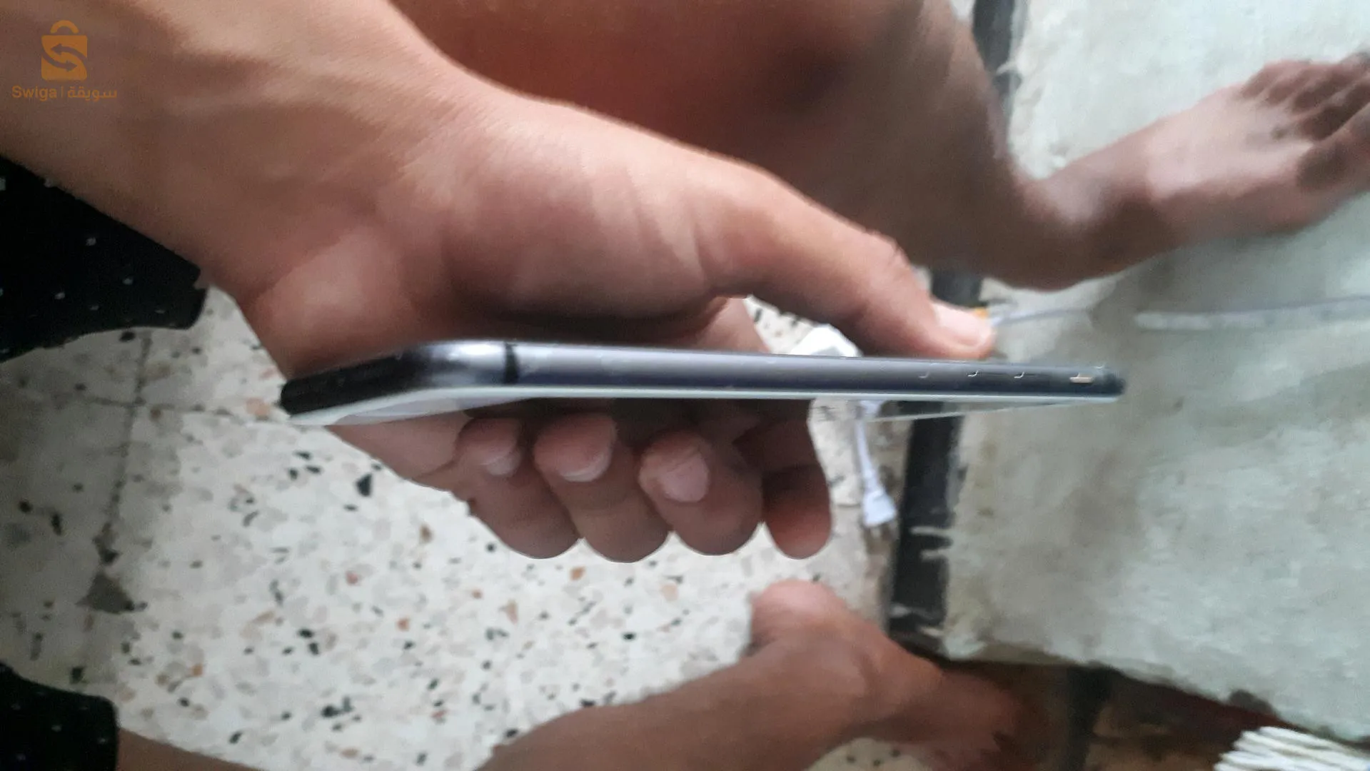 ايفون  مكسر فشار سالفي 8plis