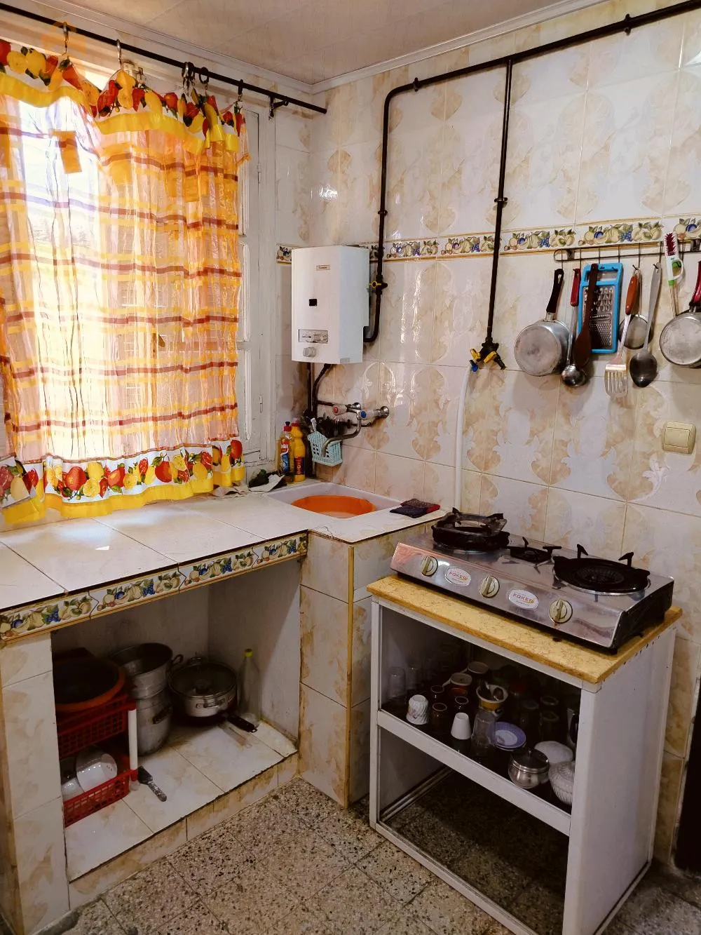 منزل للكراء العوانة جيجل بسعر 4500 السعر متغيره على حسب مدة البقاء