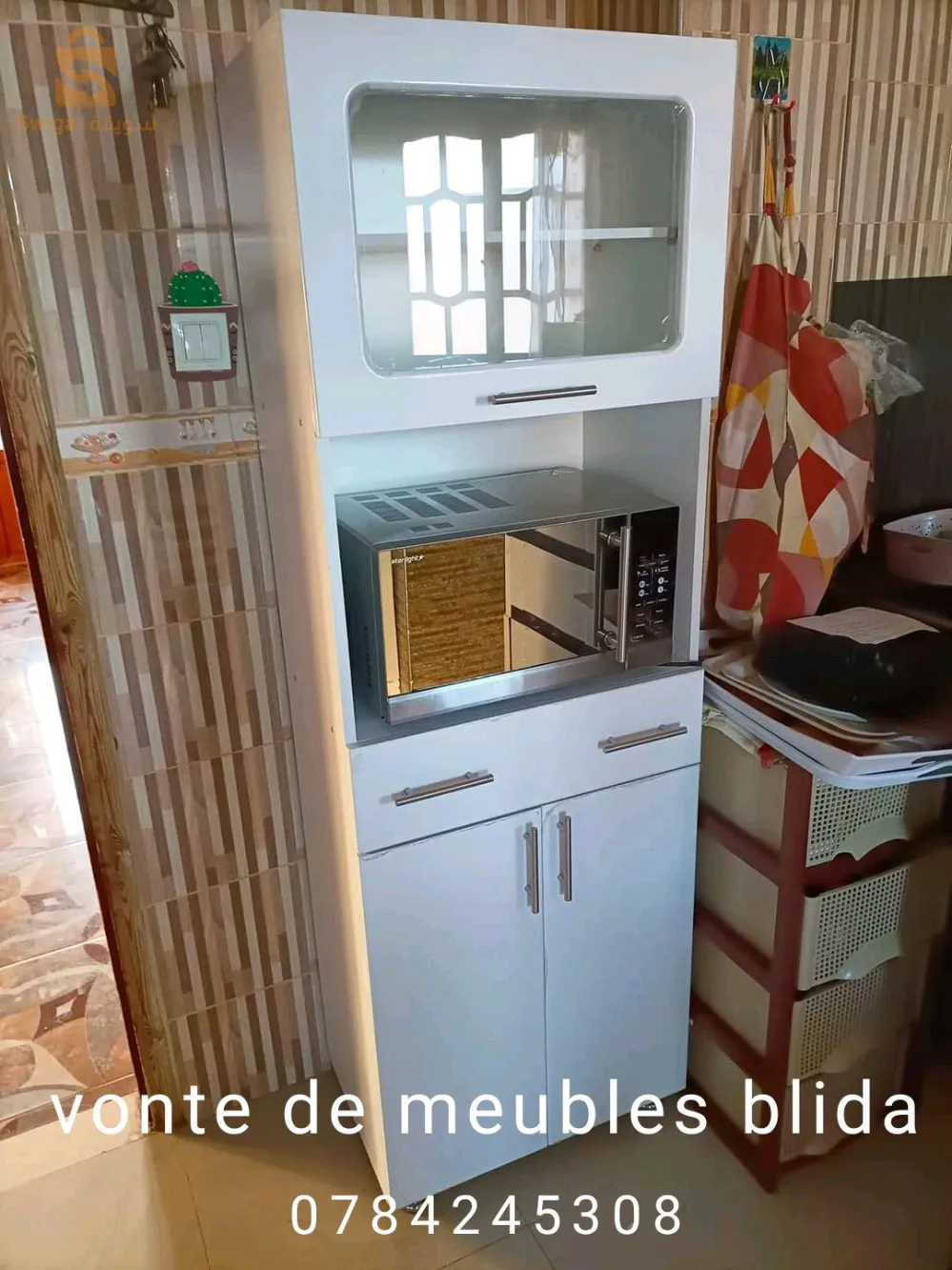 📢📢مرحبا بكم في 🧑‍🔧ورشة الاثاث للبيع بالتجزئة و الجملة🧑‍🔧 
♥️حبيت تعمر دارك وتفرح العائلة تاعك 🥳🥳🥳
نعرض عليكم 💪💪مختلف انواع الاثاث المصنوعة.  bois rouge🌲🌲 و  mélamine.🪵🪵
📢. مع ضمان الجودة والاتقان في العمل 
📢والدفع عند الاستلام 
📢التوصيل 1000da (البليدة . تيبازة . الجزائر . المدية . بومرداس)
📢التوصيل الى باقي الولايات على حسب المكان بسعر مغري
📢التركيب مجاني