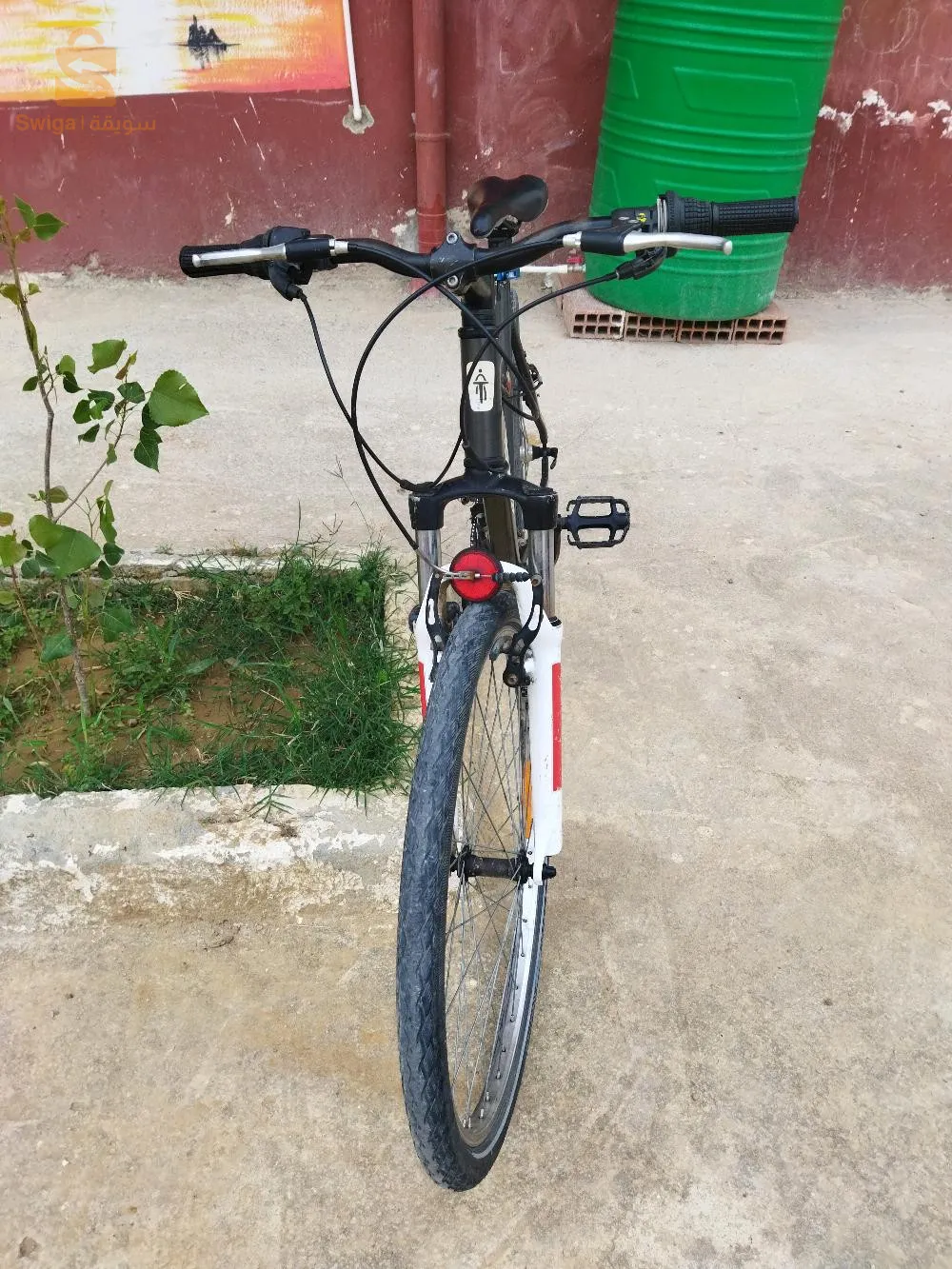 دراجة هوائية من نوع  ROCKRIDER.