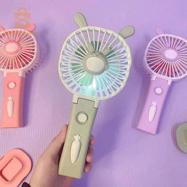 مروحة يدوية