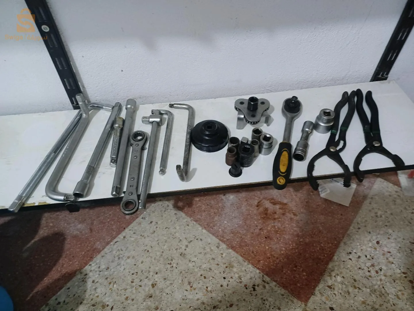 مفاتيح تغير زيتوت السيارات