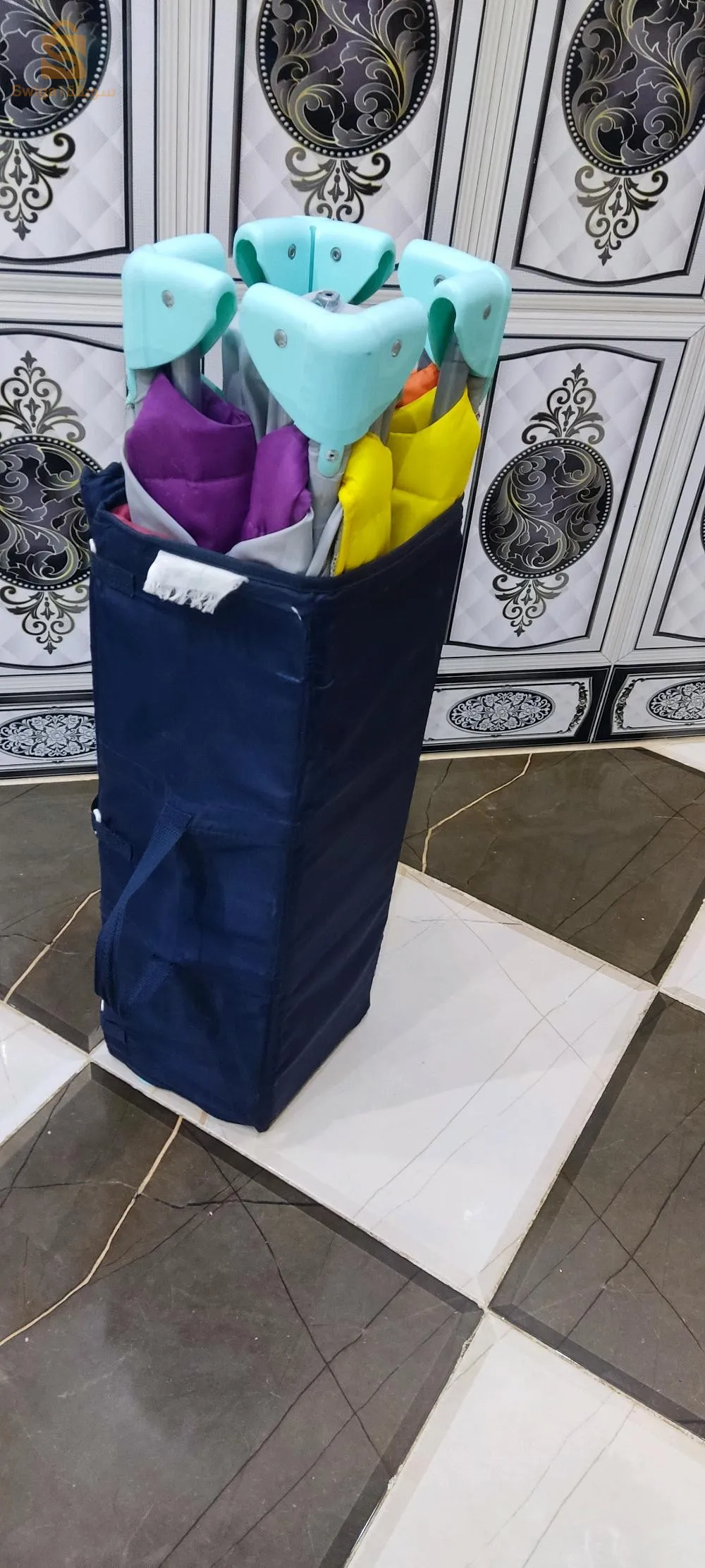 سرير اطفال هابط كابة 😍✨🇲🇫  نظيف 10/10