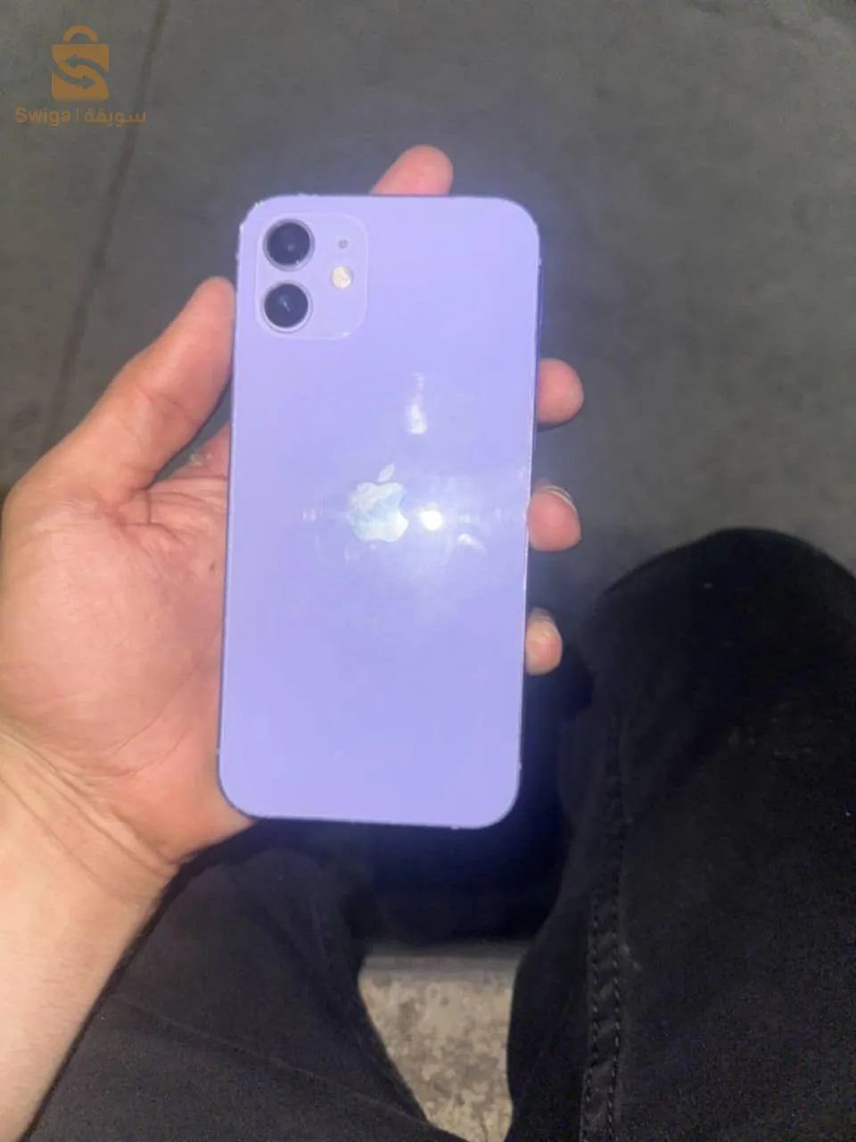 ايفون 12