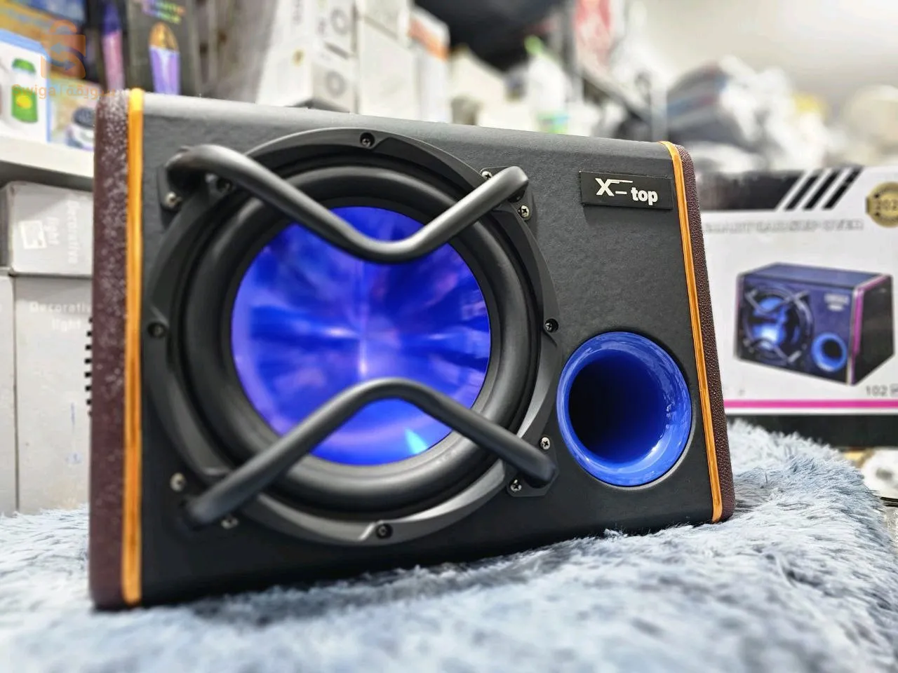 مضخم صوت X-TOP بقوة 4600 وات مع مضخم صوت مدمج للسيارة 12 فولت$👍