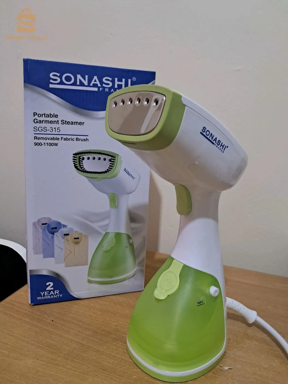 مكواة ملابس مع بخارة محمولة