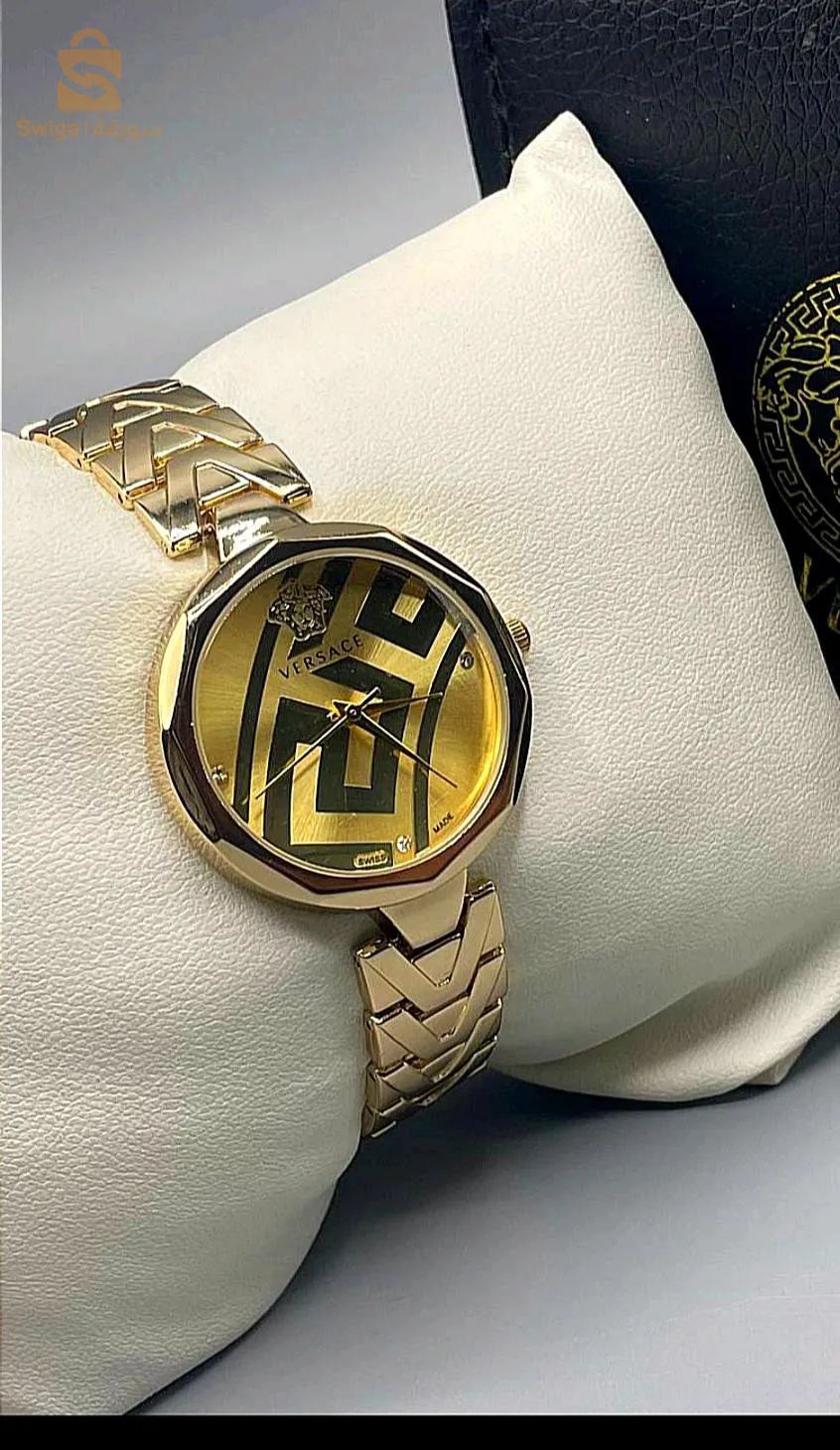 ساعات أنيقة