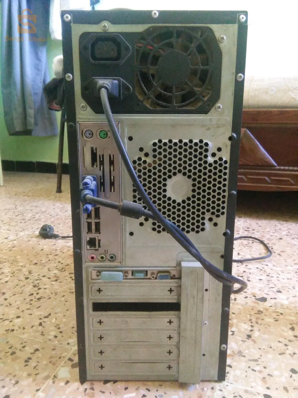حاسوب للبيع