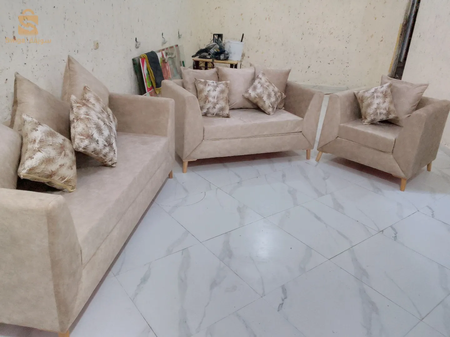 الارائك واالكراسي