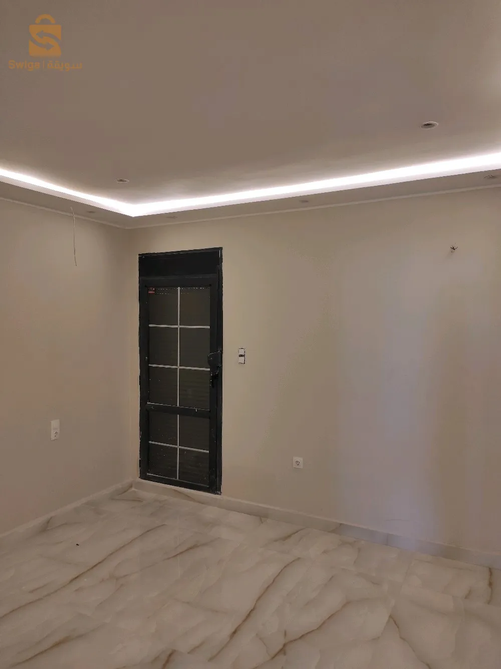 شقة F4 مكتملة + طابق علوي دوبلكس
appartement f4 bien fini