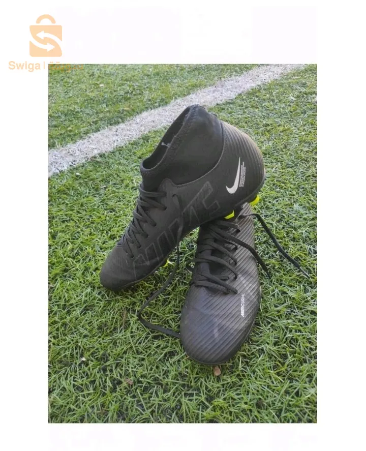 حذاء رياضي Nike