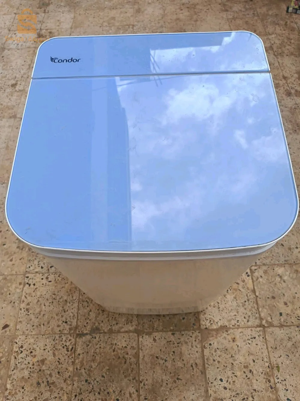 غسالة كوندور 5كغ تغسل وتعصر معها طمبور اينوكس