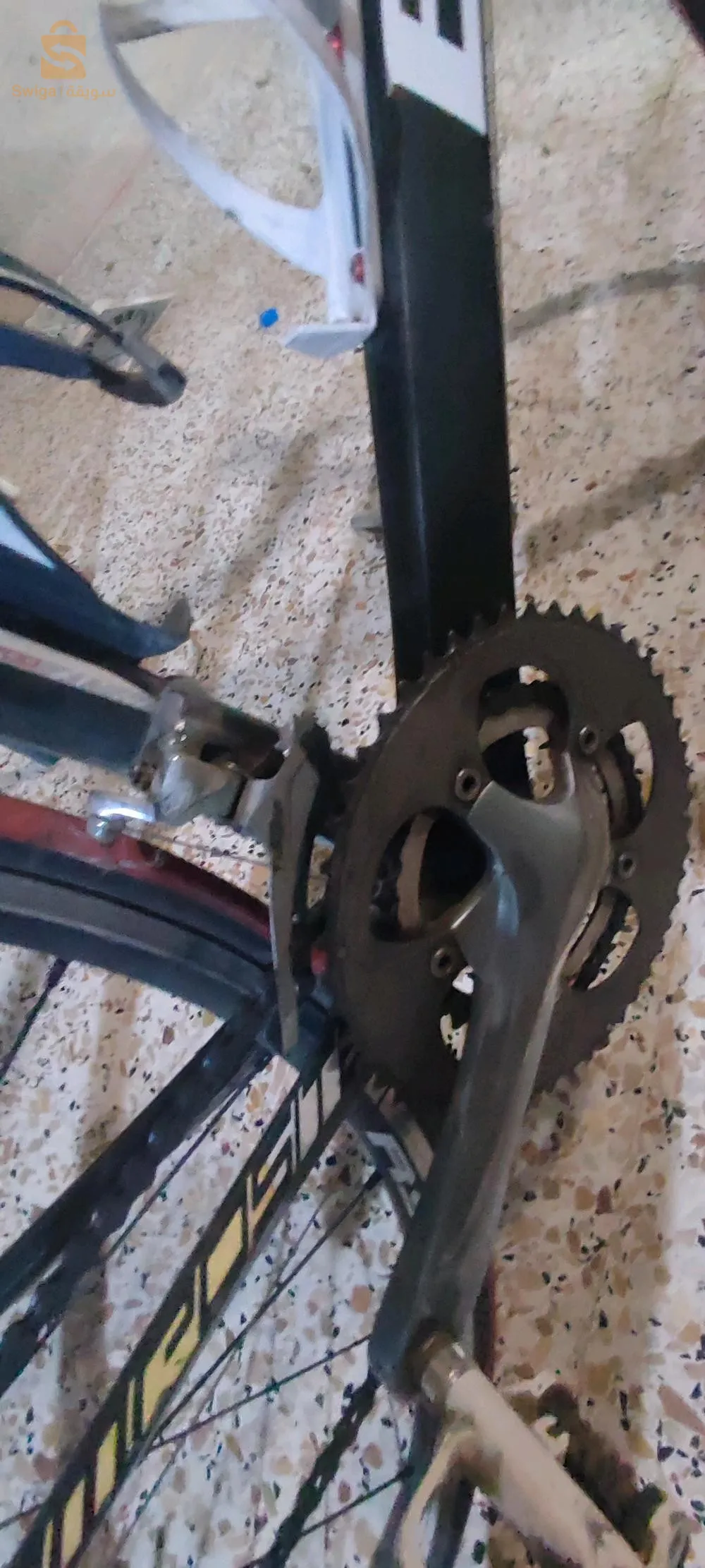 دراجة هوائية
Course carbon btwin