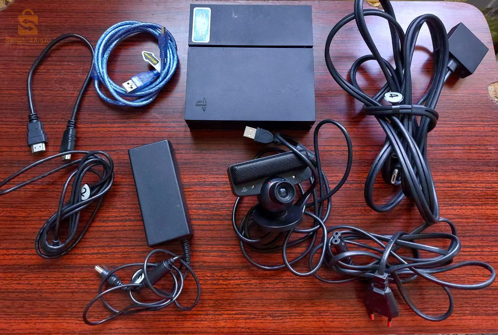 playstation vr ps4  avec original psvr camera et ps 3 camera et 2 ps move avec tous les câbles
Place : alger centre 
État : 9.5 / 10 
Nder échanger b téléphone