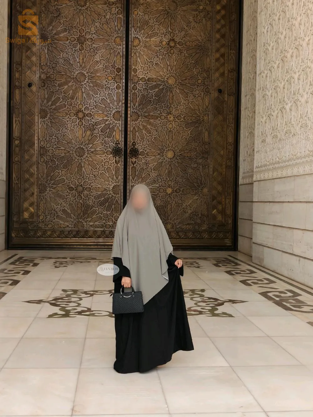 حجاب فضفاض مع إسدال طويل ✨️