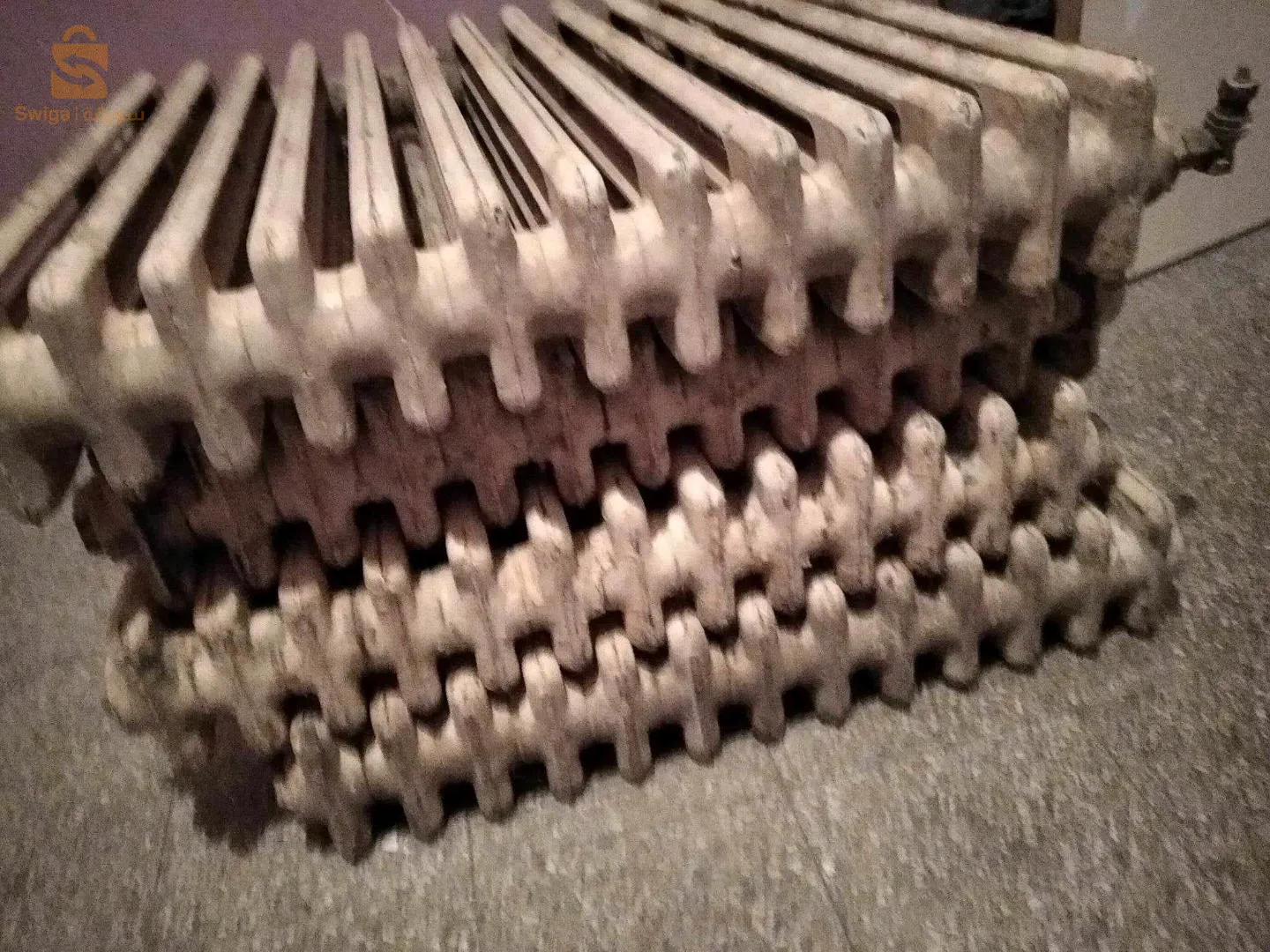 Je met en vente 7 radiateurs ancien modèle / j'accepte l'échange