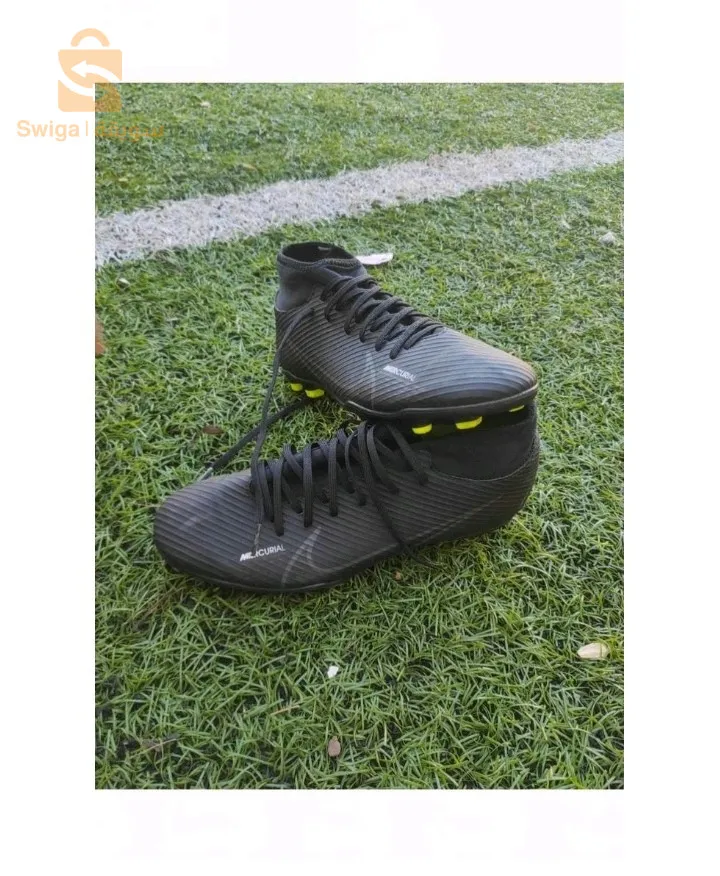 حذاء رياضي Nike