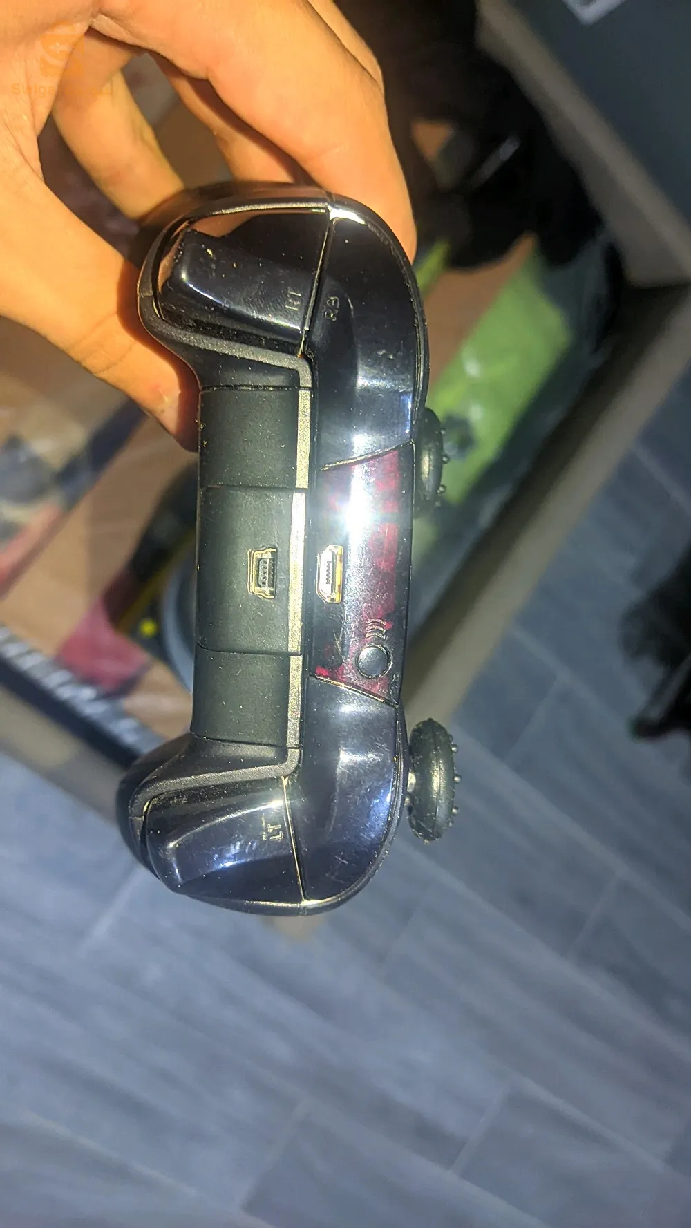 manette xbox one avec batterie avec les pilles et chargeur