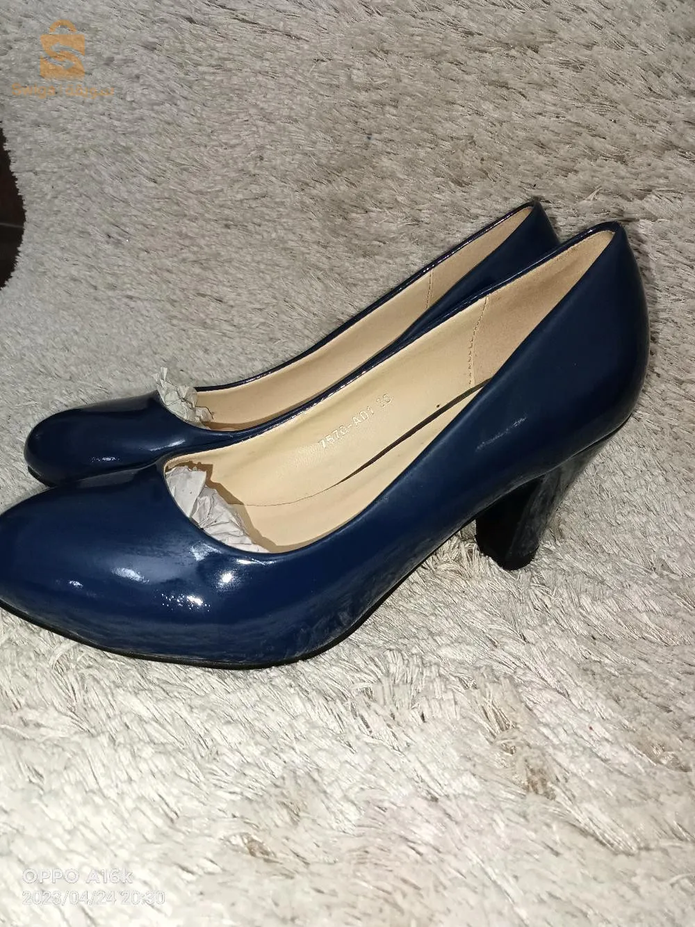 des chaussures classique très confortable