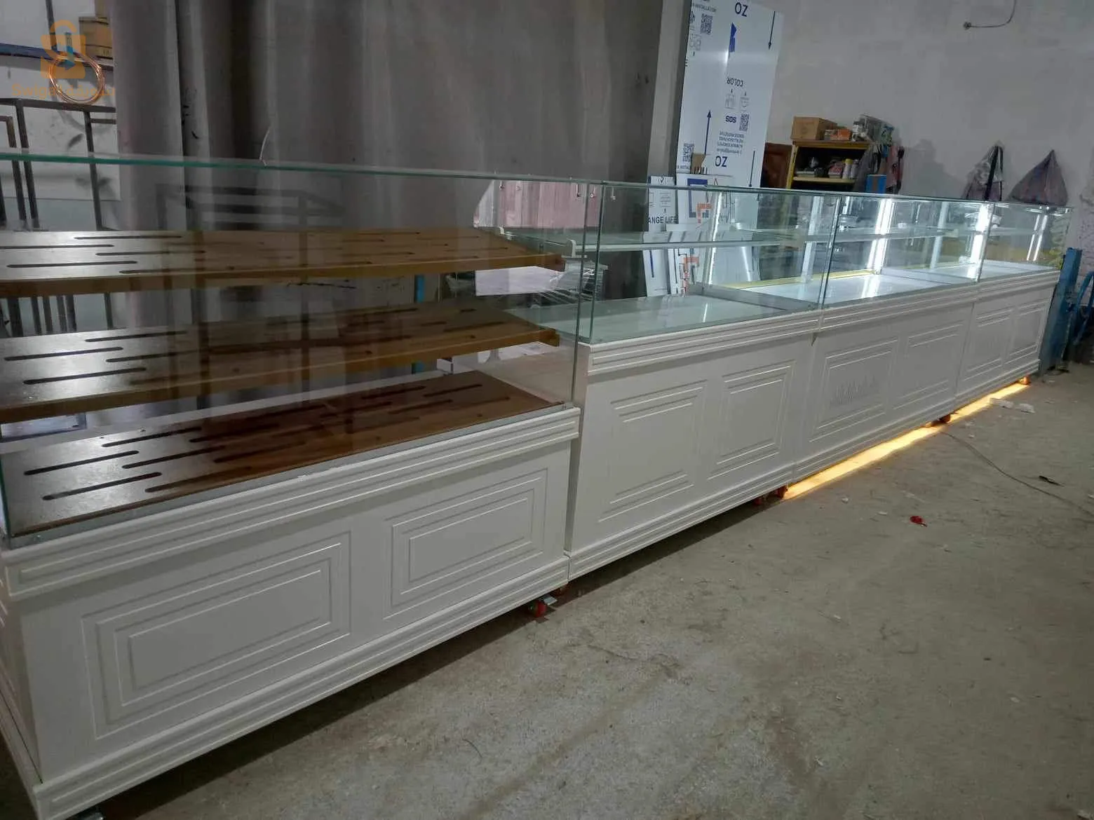 صناعة وبيع عارضةتبريد  الحلويات  05555571330779005697