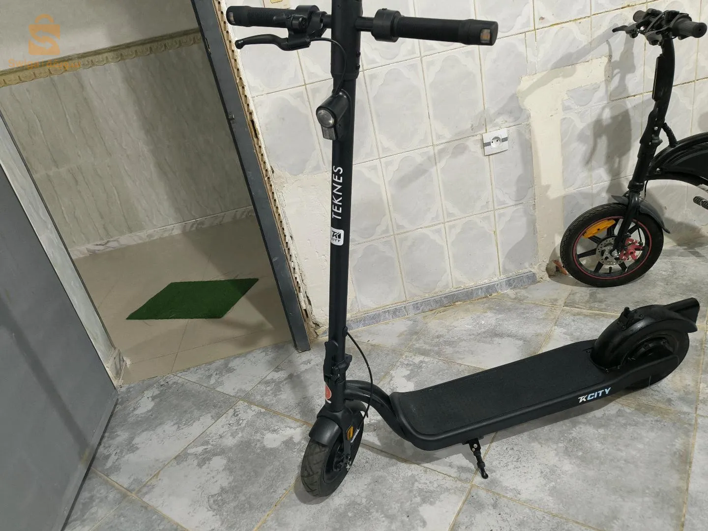 trottinette électrique et vélo électrique