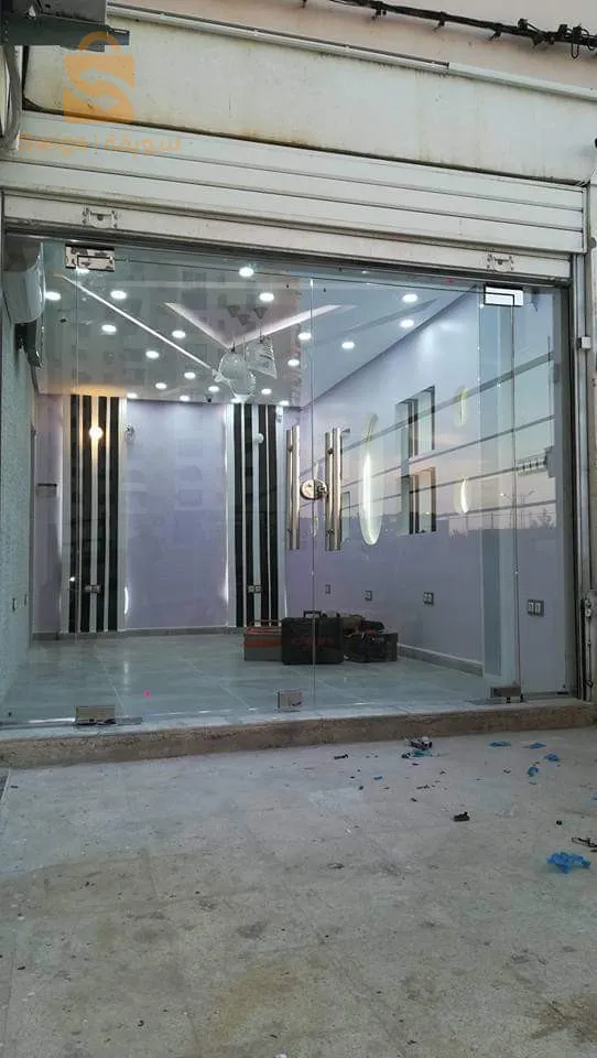 الواجهات الزجاجية